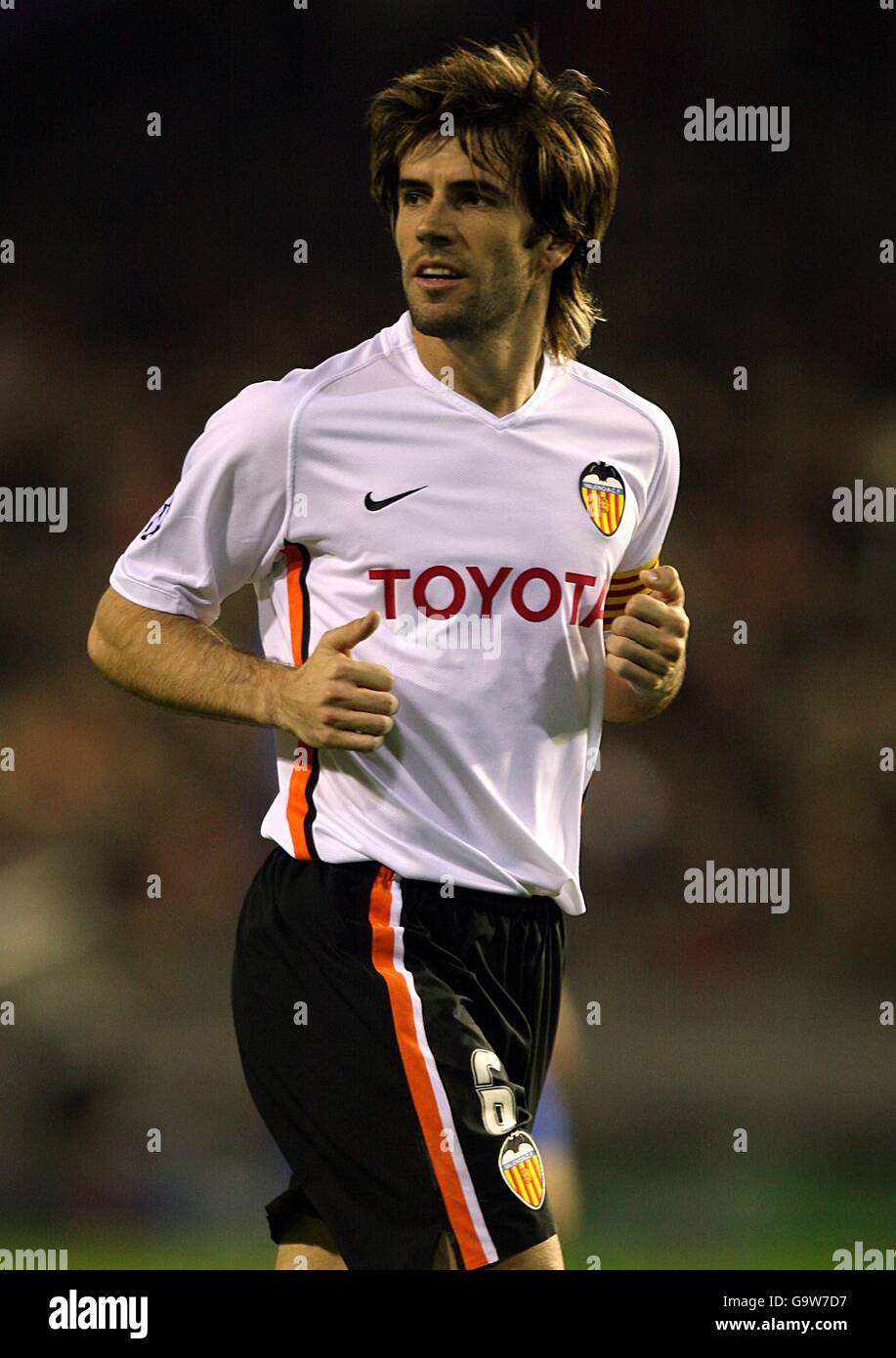 Fußball - UEFA Champions League - Viertelfinale - zweite Etappe - Valencia gegen Chelsea - Mestalla-Stadion. David Albelda, Valencia Stockfoto