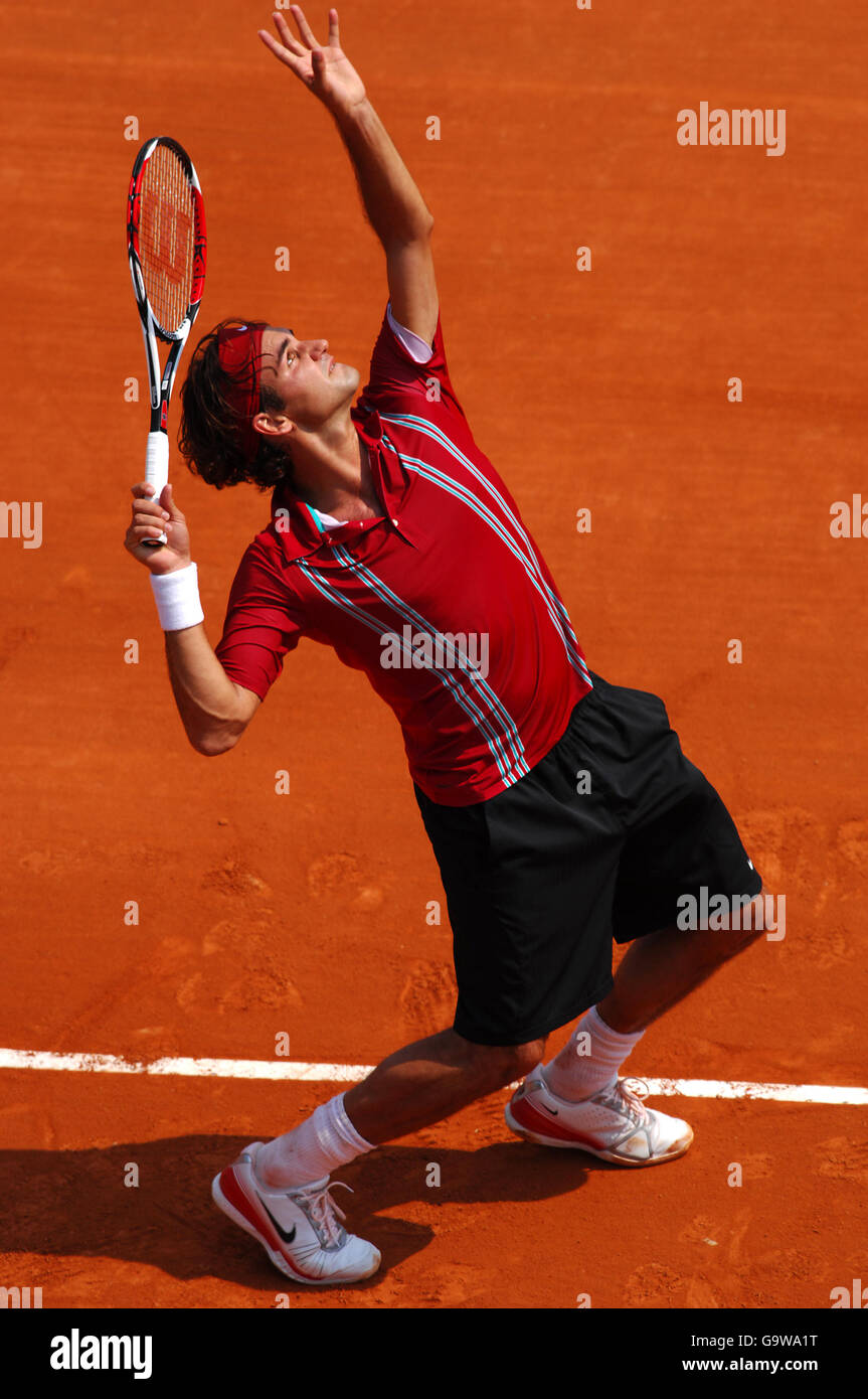 Tennis - ATP Masters Series - Monte Carlo - Viertelfinale - Roger Federer gegen David Ferrer. Roger Federer aus der Schweiz Stockfoto