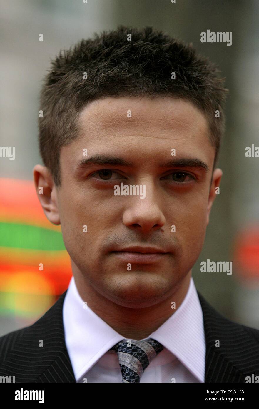 Topher Grace kommt zur britischen Gala-Premiere von Spiderman 3 im Odeon Cinema am Leicester Square im Zentrum von London. DRÜCKEN Sie VERBANDSFOTO. Bilddatum: Montag, 23. April 2007. Siehe PA Geschichte SHOWBIZ Spiderman. Bildnachweis sollte lauten: Ian West/PA Wire Stockfoto
