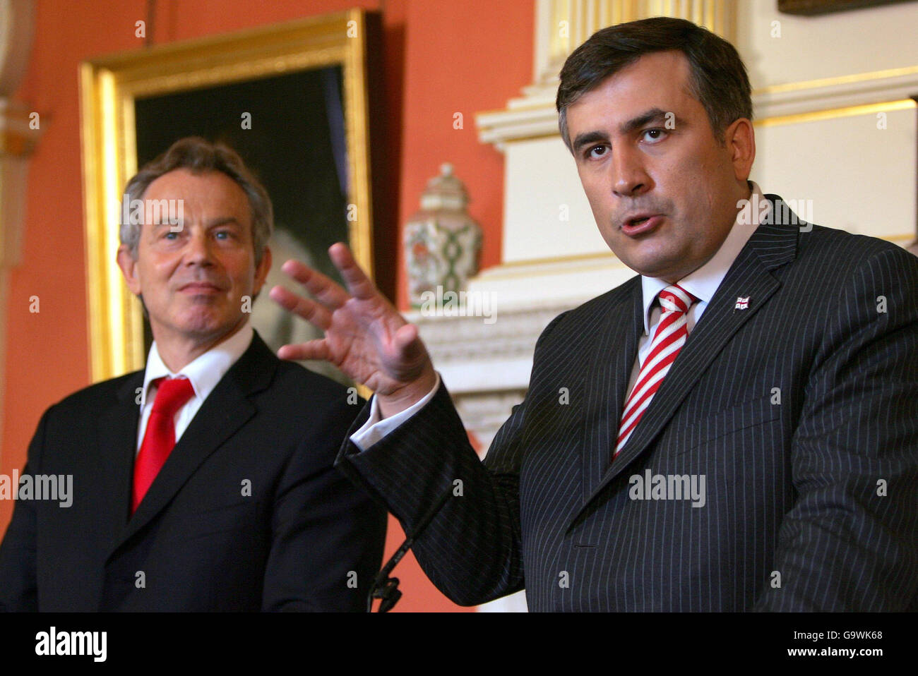 Tony Blair trifft Präsident von Georgia Mikheil Saakashvili Stockfoto