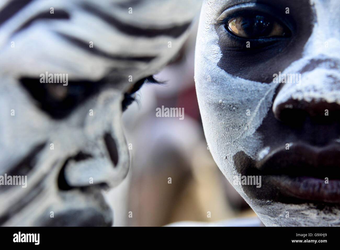 Karo-jungen mit dekorativen Haut malen, Nahaufnahme Portrait, Karo-Stamm, Omo Fluss, Äthiopien, November 2014 Stockfoto