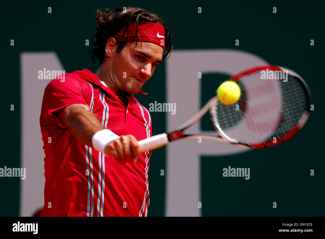 Tennis - ATP Masters Series - Monte Carlo - Halbfinale - Roger Federer gegen Juan Carlos Ferrero. Roger Federer, Schweiz Stockfoto