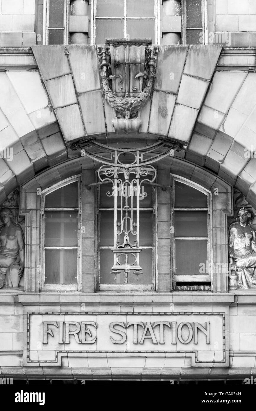 Feuerwehrmann Feuerwehr service Feuerwehrmann Feuerwehr Rettungsdienst Lebensretter fire truck Stockfoto