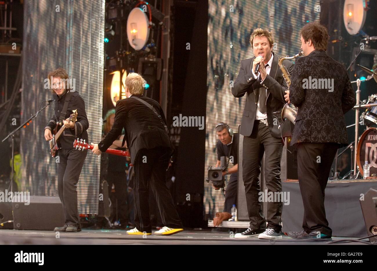 DURAN Duran treten während des Benefizkonzerts in Erinnerung an Diana, Prinzessin von Wales, an ihrem 46. Geburtstag im Wembley Stadium in London auf. Stockfoto