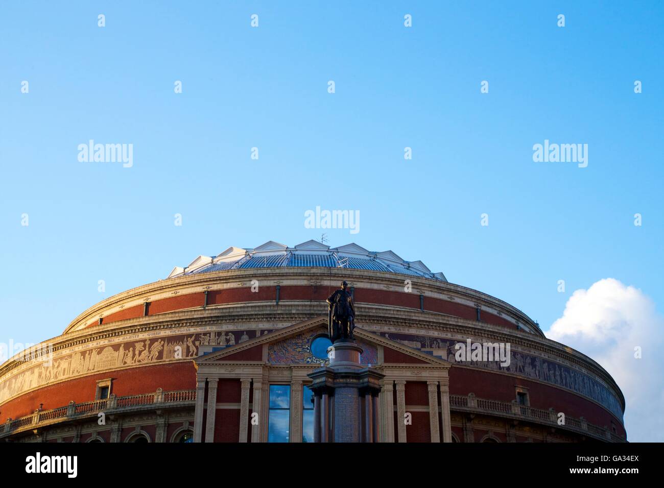 Außenseite der Royal Albert Hall, Kensington, London, England, UK, GB Stockfoto