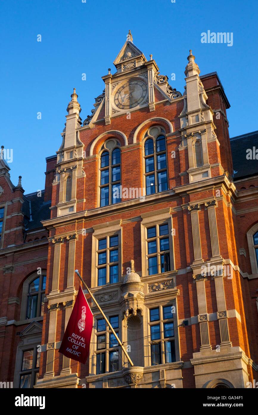 Außenseite des Royal College of Music, Kensington, London, England, UK, GB Stockfoto