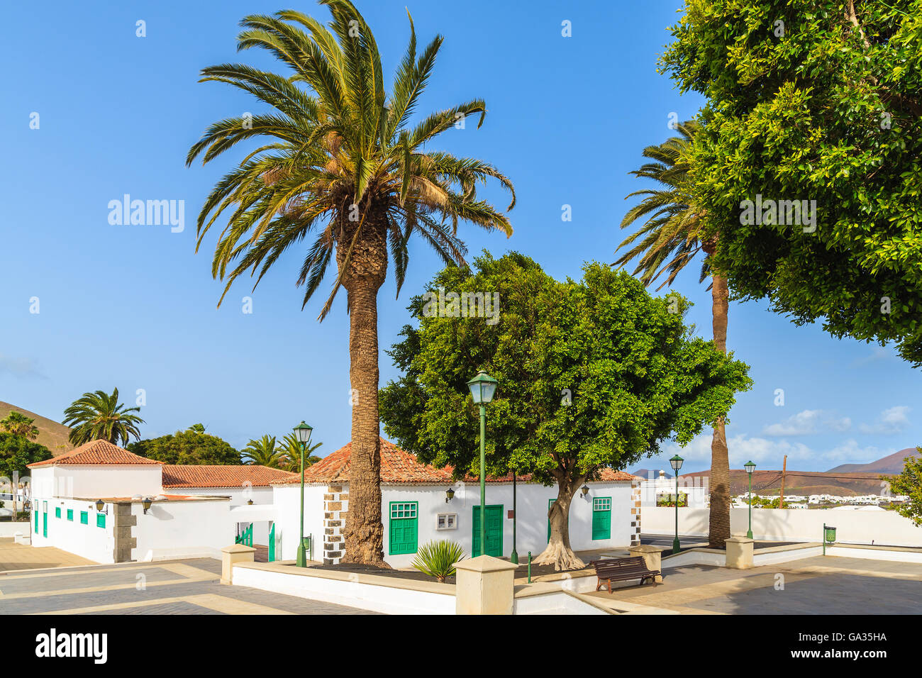 Lanzarote weiße häuser -Fotos und -Bildmaterial in hoher Auflösung – Alamy