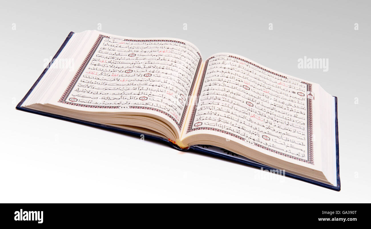 Offenen Heiligen Quran Islam Buch Stockfoto