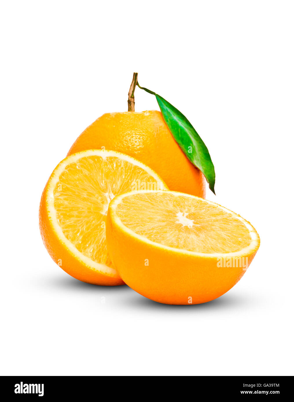 Eine frische Orange voll & geschnittenen Over White Background Stockfoto