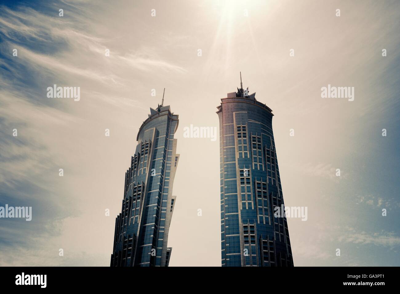 Twin Towers von Jw Marriott Marquis Hotel Dubai aka Emirates Park Towers. Dubai, UAE. die weltweit höchste Hotel 76 Geschichte 355 Meter Stockfoto