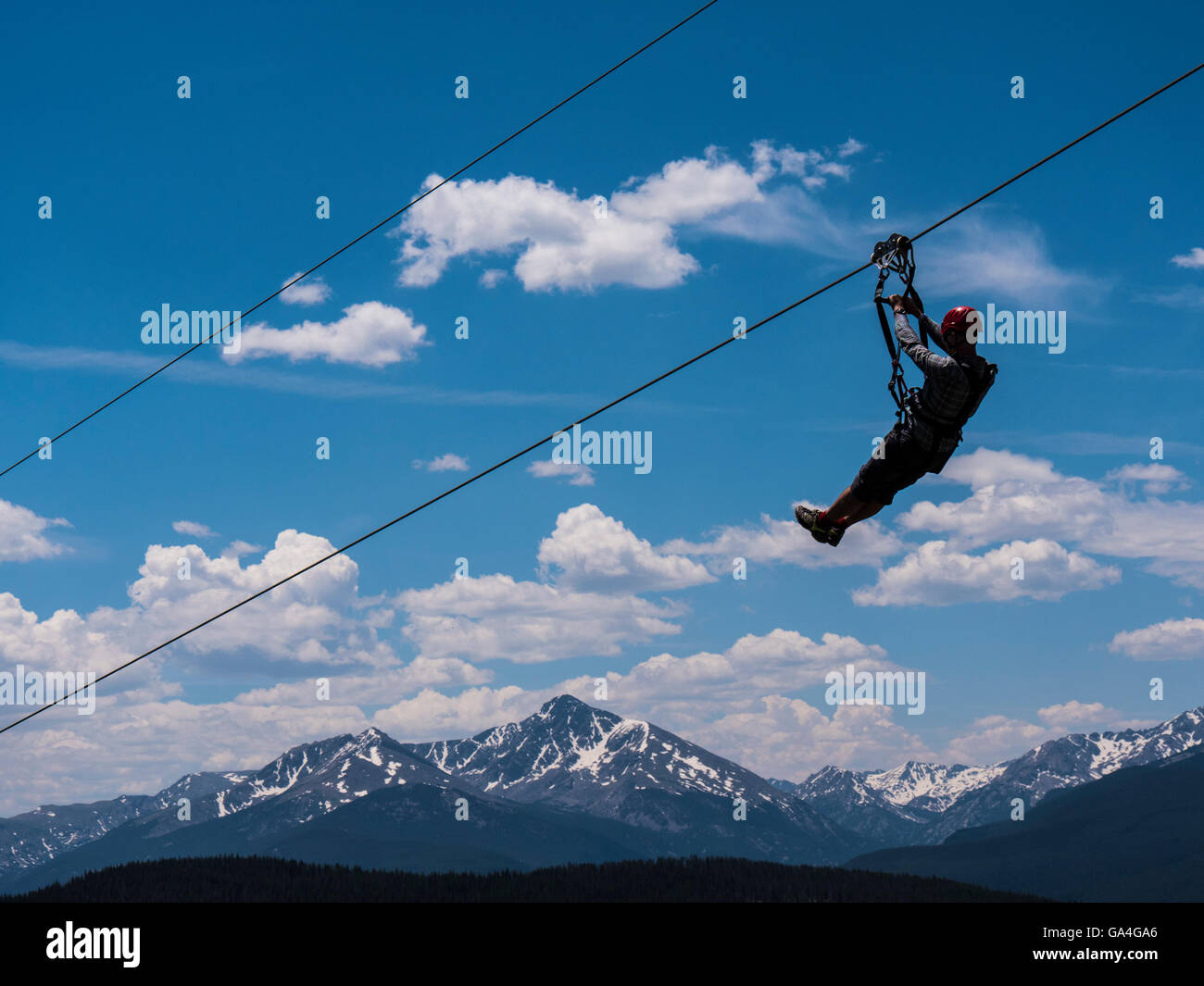 Spiel Creek Antenne Abenteuer Canopy Tour Zipline, Epic Entdeckerzentrum Adlers Nest, Vail Ski Resort, Vail, Colorado. Stockfoto