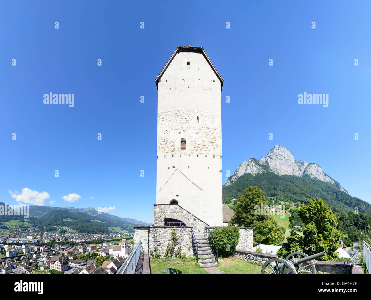 Sargans SargansSchloss vor dem Gipfel Gonzen Schweiz St. Gallen
