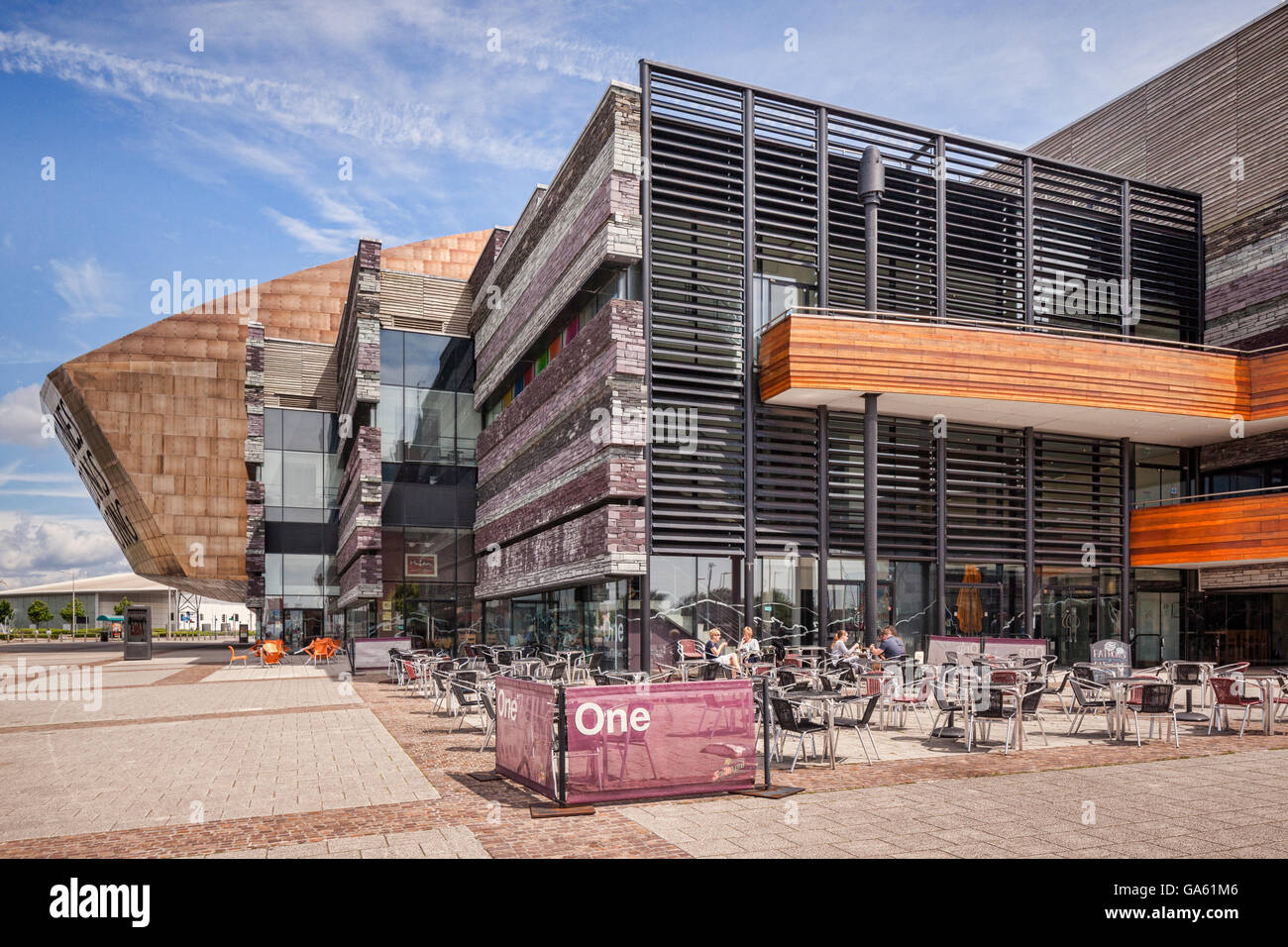 27. Juni 2016: Cardiff, Wales - The Wales Millennium Centre, darstellende Kunst Veranstaltungsort in Bucht von Cardiff, Cardiff, Wales. Stockfoto