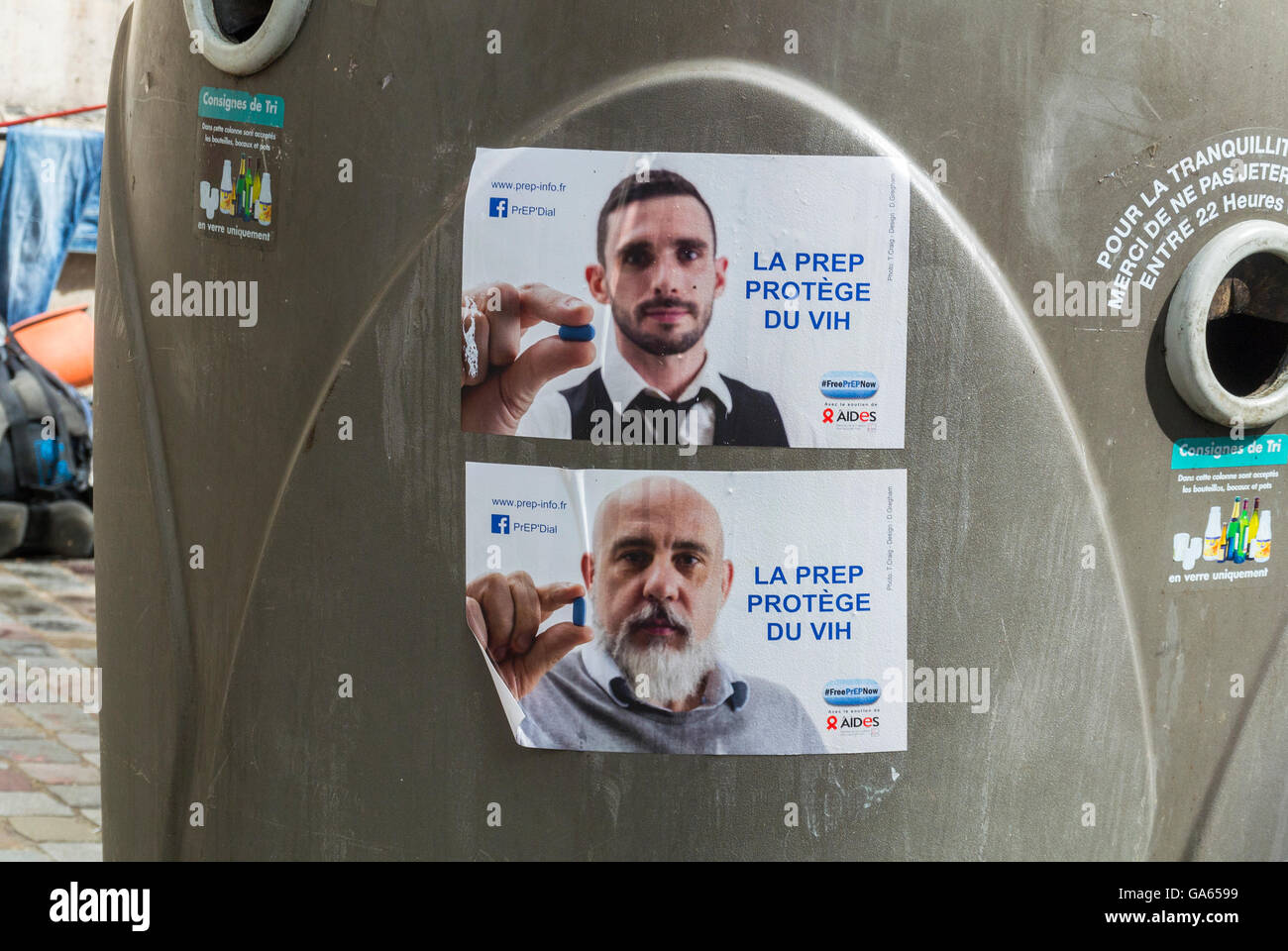 Paris, Frankreich, Marais District, Prep HIV Prevention Street Plakate, auf Display, AIDS Awareness, verschiedene Werbekampagnen Zeichen, hiv Kampagne, Sensibilisierungs- und Präventionsprogramm, Herausforderungen im Bereich der öffentlichen Gesundheit Stockfoto