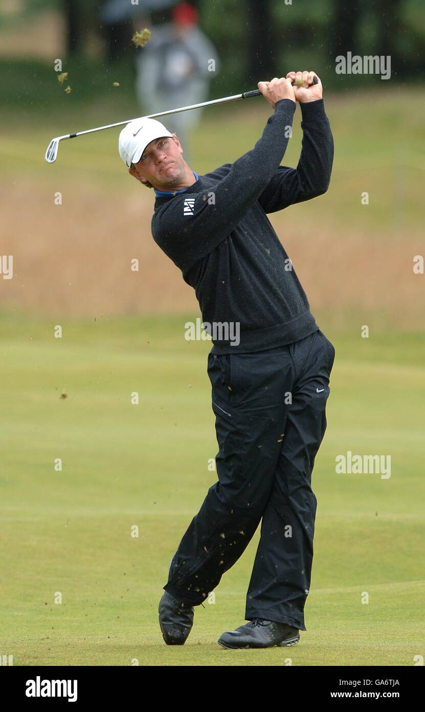 Lucas Glover in Aktion während der Open Championship bei den Carnoustie Golf Links in Ostschottland. KEIN HANDY Stockfoto