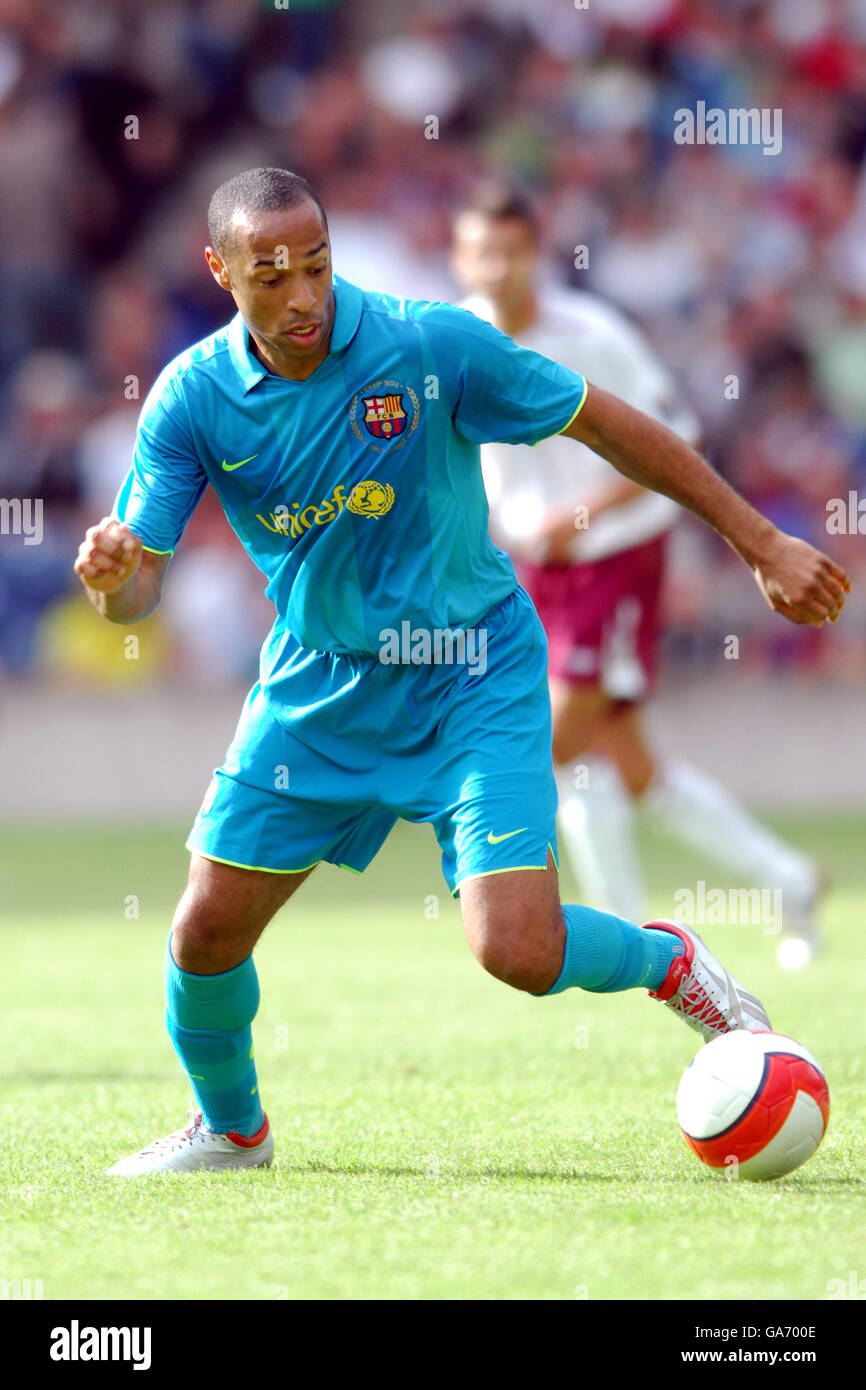Fußball - freundlich - im Herzen von Midlothian gegen Barcelona - Murrayfield Stadium. Thierry Henry, Barcelona Stockfoto