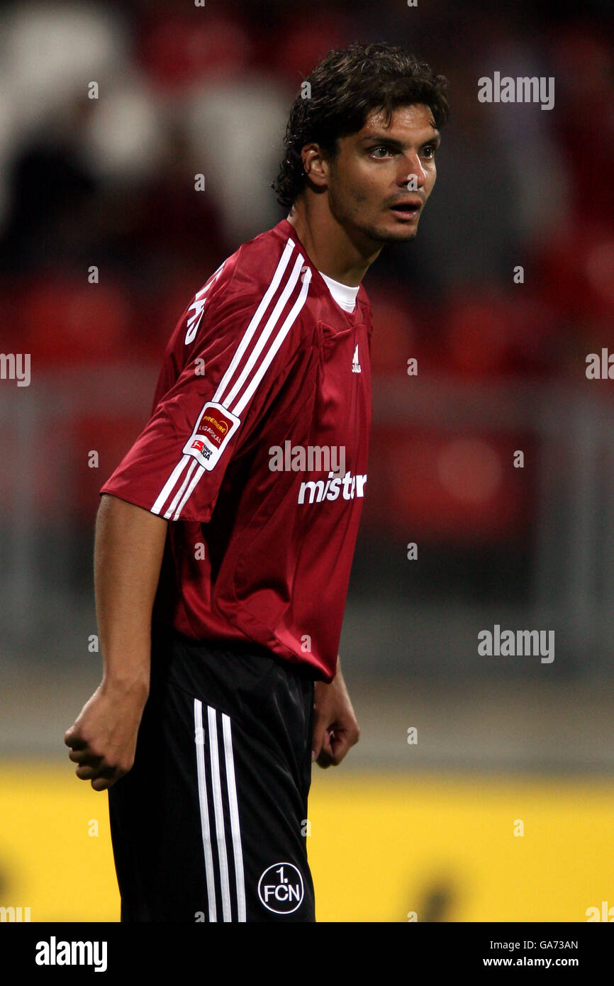 Fußball - Premiere League Cup - Halbfinale - FC Nürnberg V FC Schalke 04 - EasyCredit Stadion Stockfoto