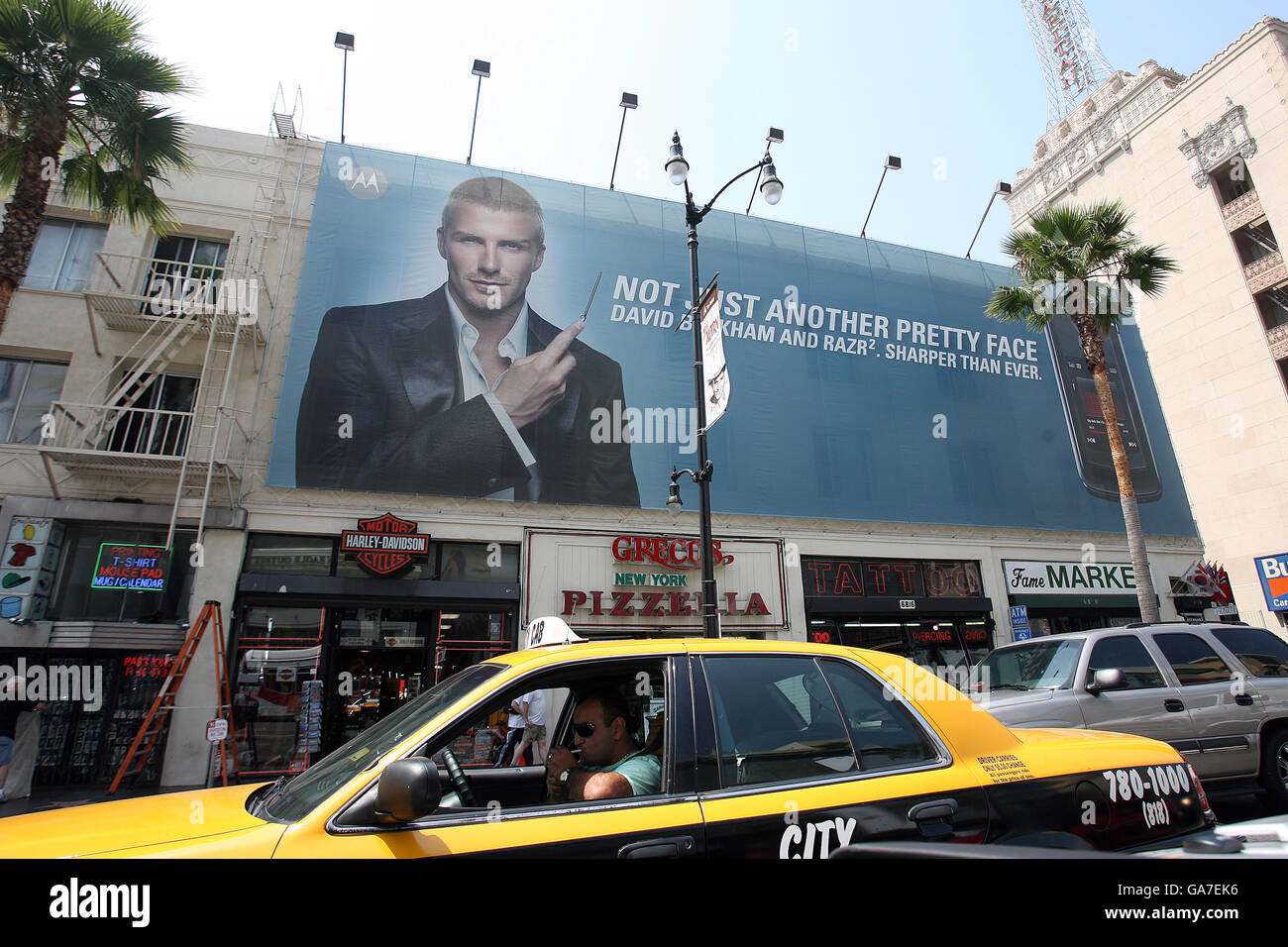 US-Aktien. Ein Plakat mit einem Bild von David Beckham in Hollywood. Stockfoto