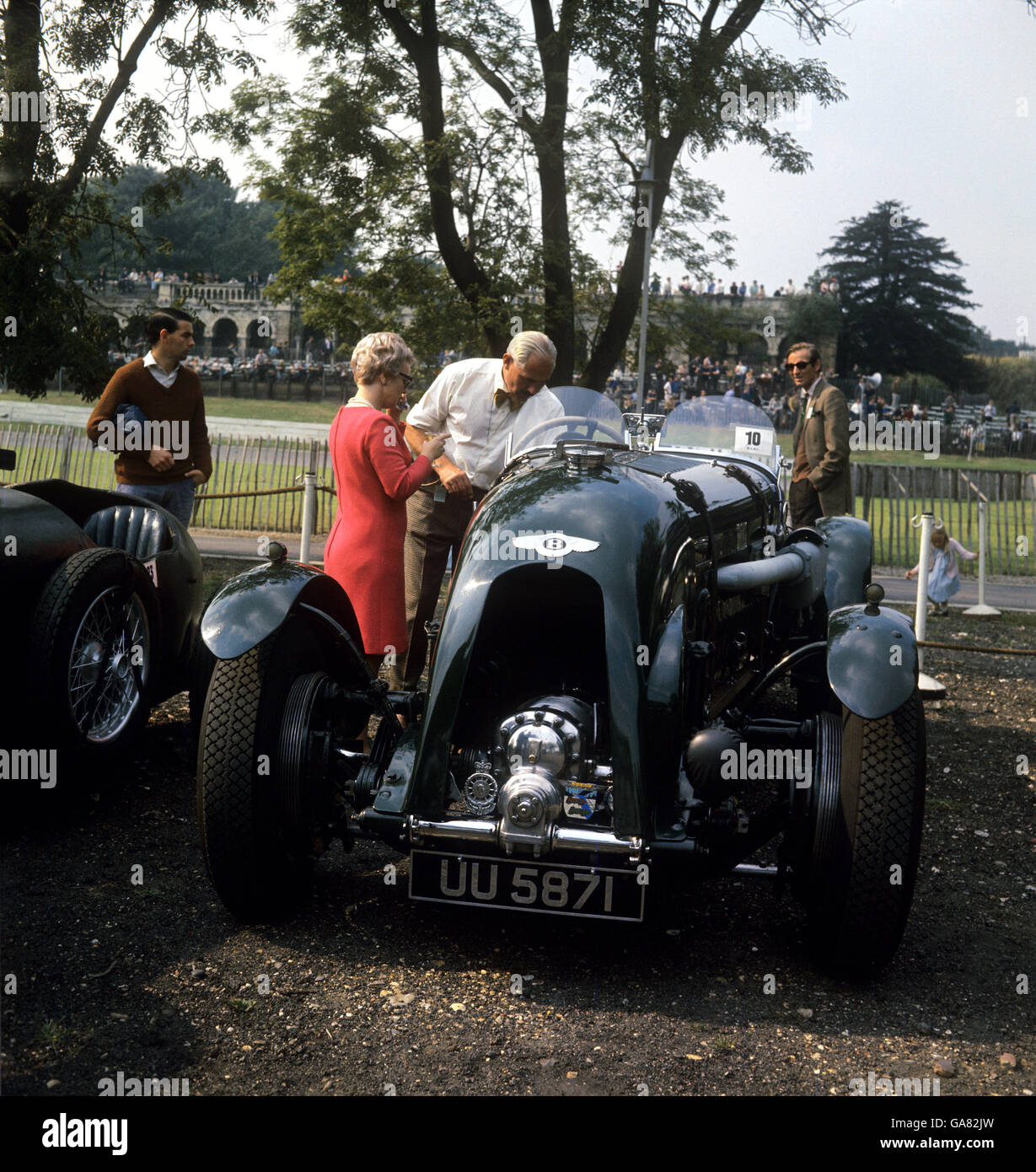 Motor-Sport - Vintage Bentley - Crystal Palace Stockfoto