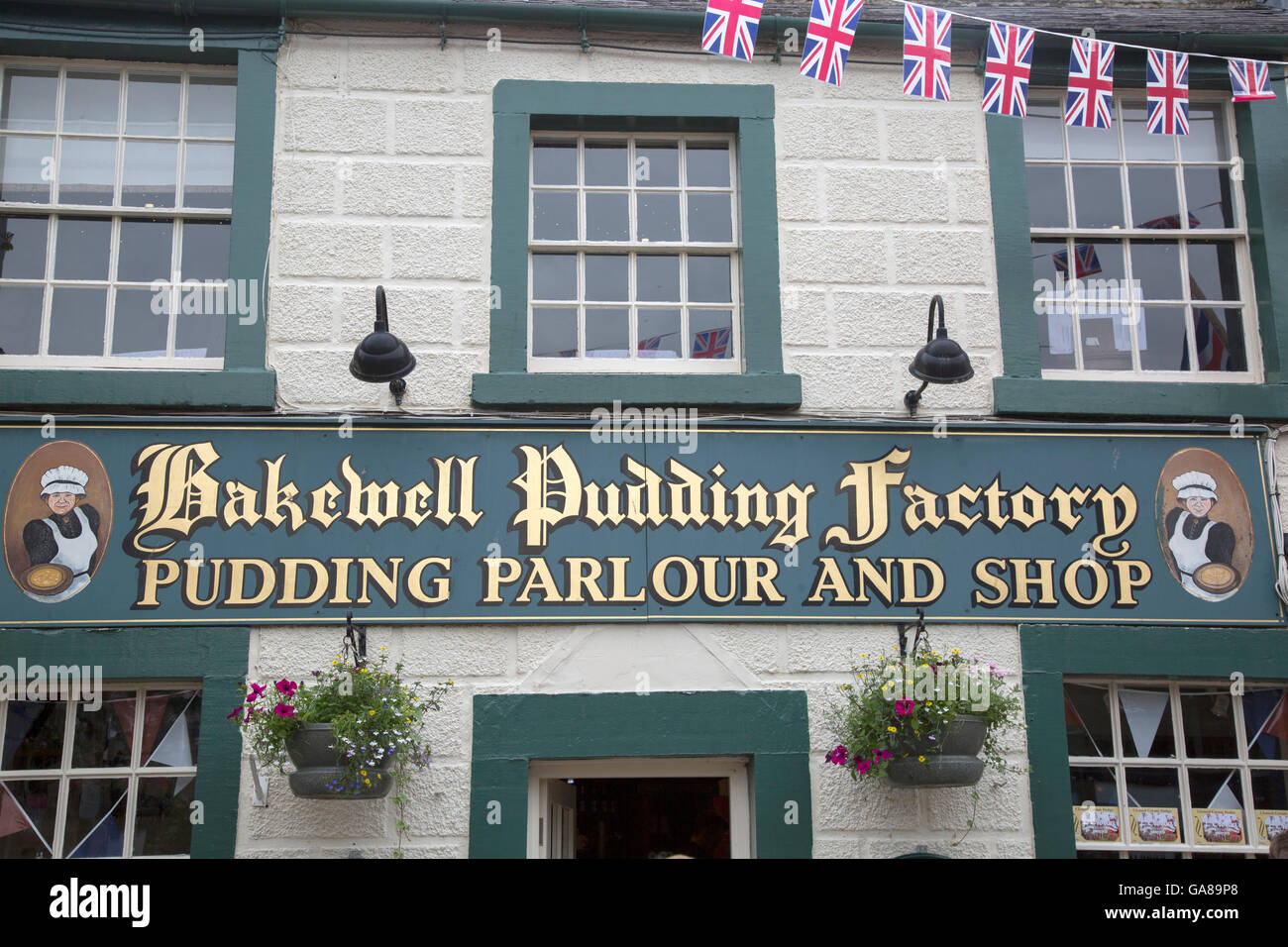 Bakewell Pudding Fabrik Cafe Zeichen; Peak District; England; UK Stockfoto