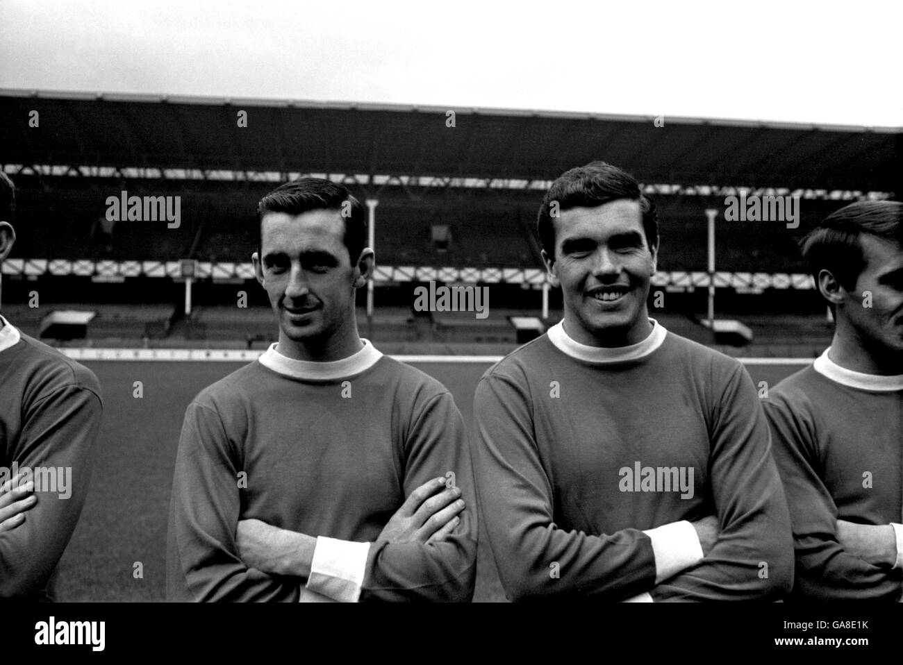 Fußball - Football League Division One - Everton Photocall. (L-R) Roy Vernon und Alex Scott, Everton Stockfoto