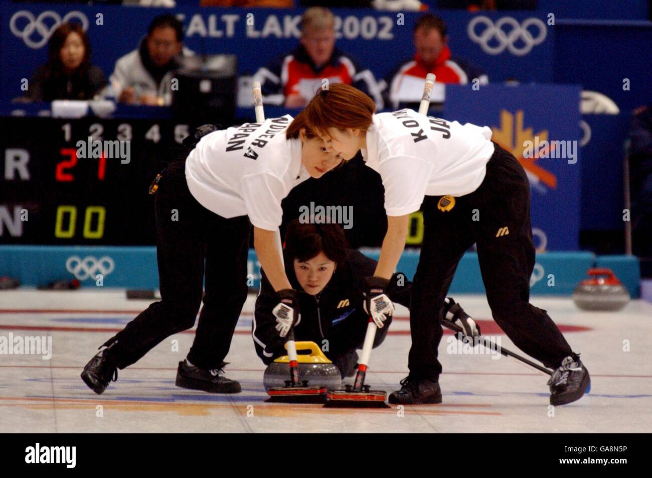 Ayumi Onodera (l) und Mika Konaka (r) kehren nach Akiko zurück Katoh