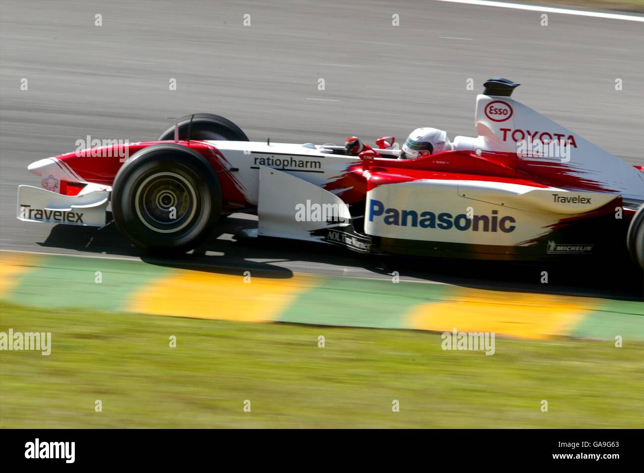 Formel-1-Motorsport - Großer Preis Von Brasilien - Training. Allan McNish, Toyota Stockfoto