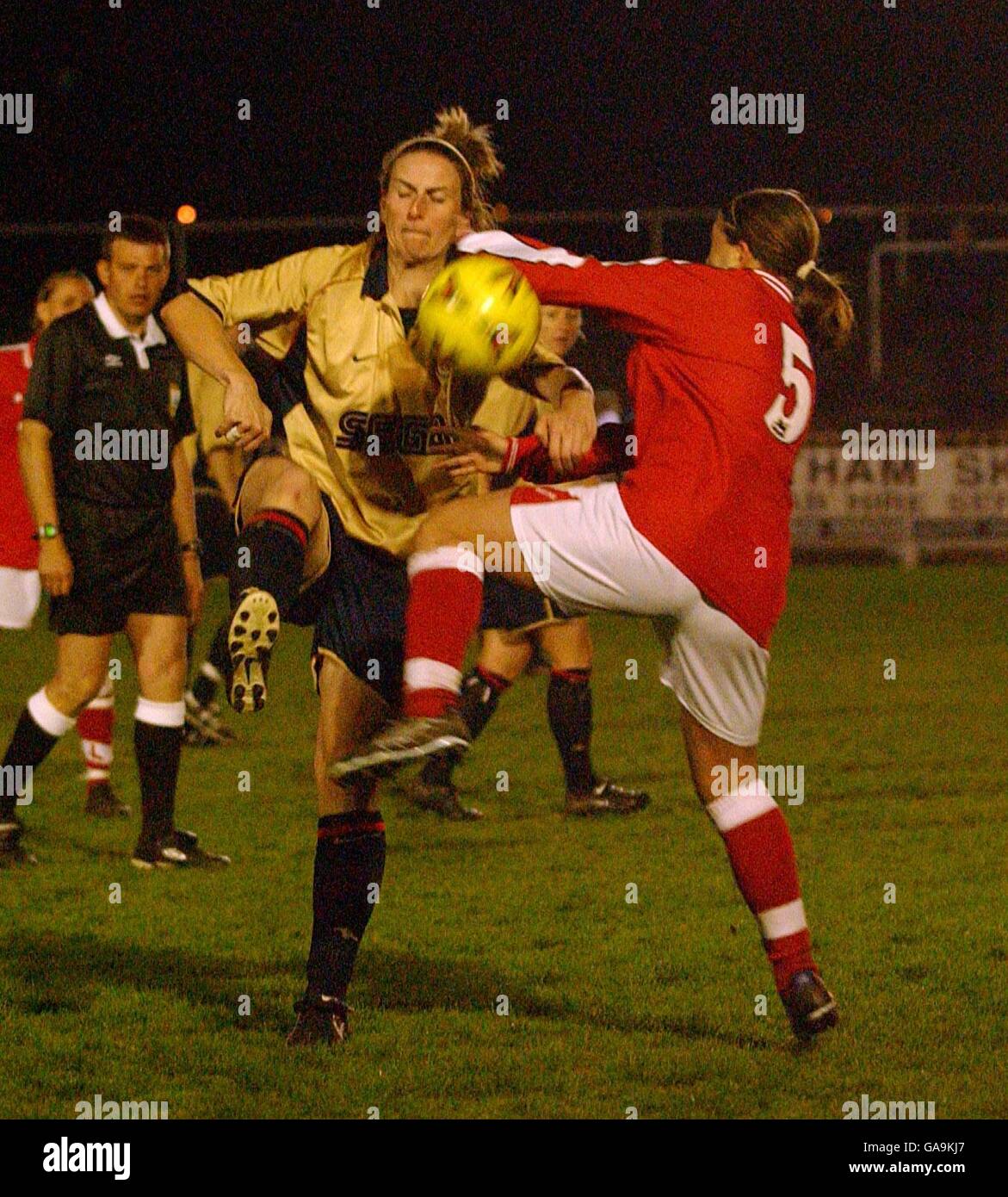 Fußball - AXA FA Women es Premier League National Division - Charlton Damen V Arsenal Ladies Stockfoto