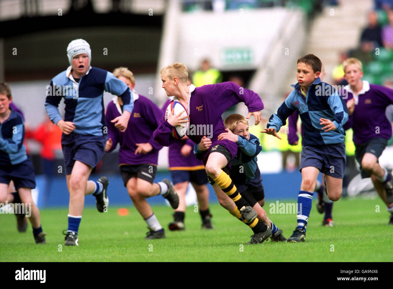 Rugby Union - Zurich/Daily Telegraph Rugby Festival unter 12 und unter 13. Allgemeine Action vom Turnier der U-12 Stockfoto