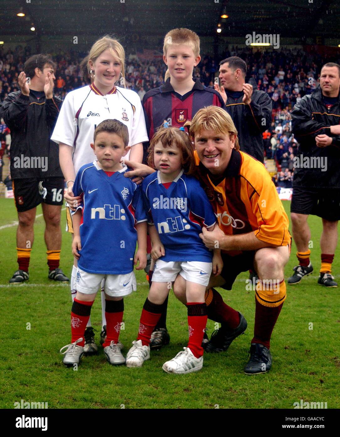 Fußball - Stuart McCall Testimonial - Bradford City XI V Rangers XI Stockfoto