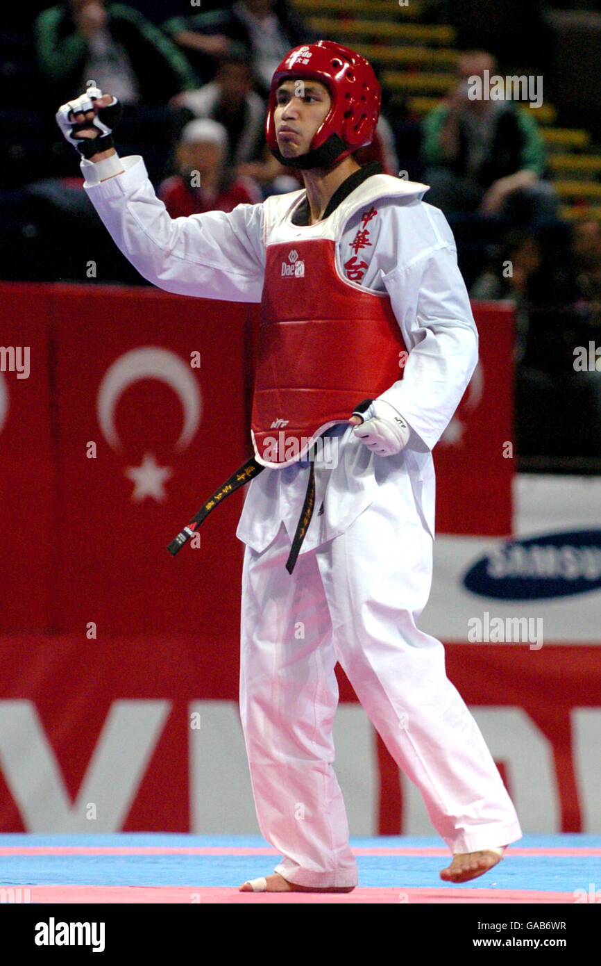 Leichtathletik - 2007 World Taekwondo Peking Olympic Qualification - MEN Arena. Yu Chi Sung, Chinesische Tapei Stockfoto