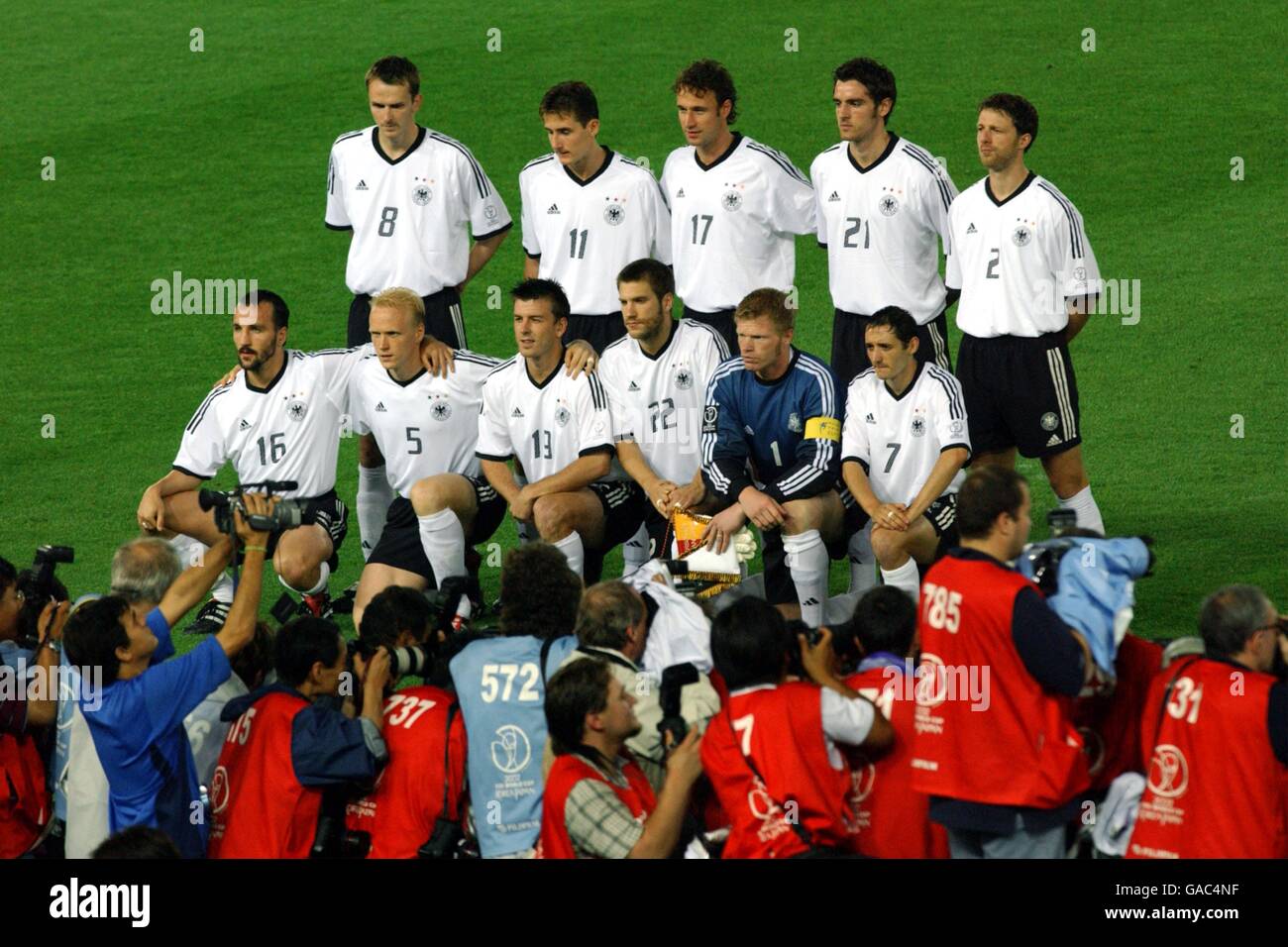 Fußball - FIFA Fußball-Weltmeisterschaft 2002 - Finale - Deutschland gegen Brasilien. Deutschland-Teamgruppe Stockfoto