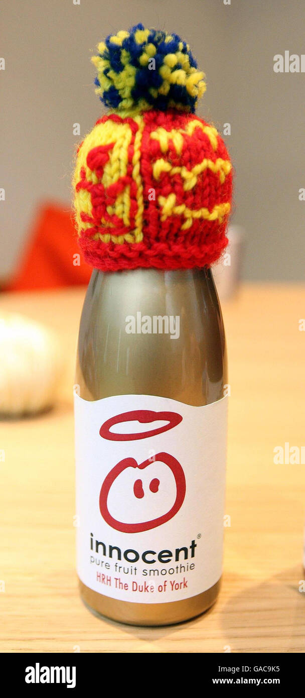 Der Duke of York besucht Innocent smoothies Stockfoto