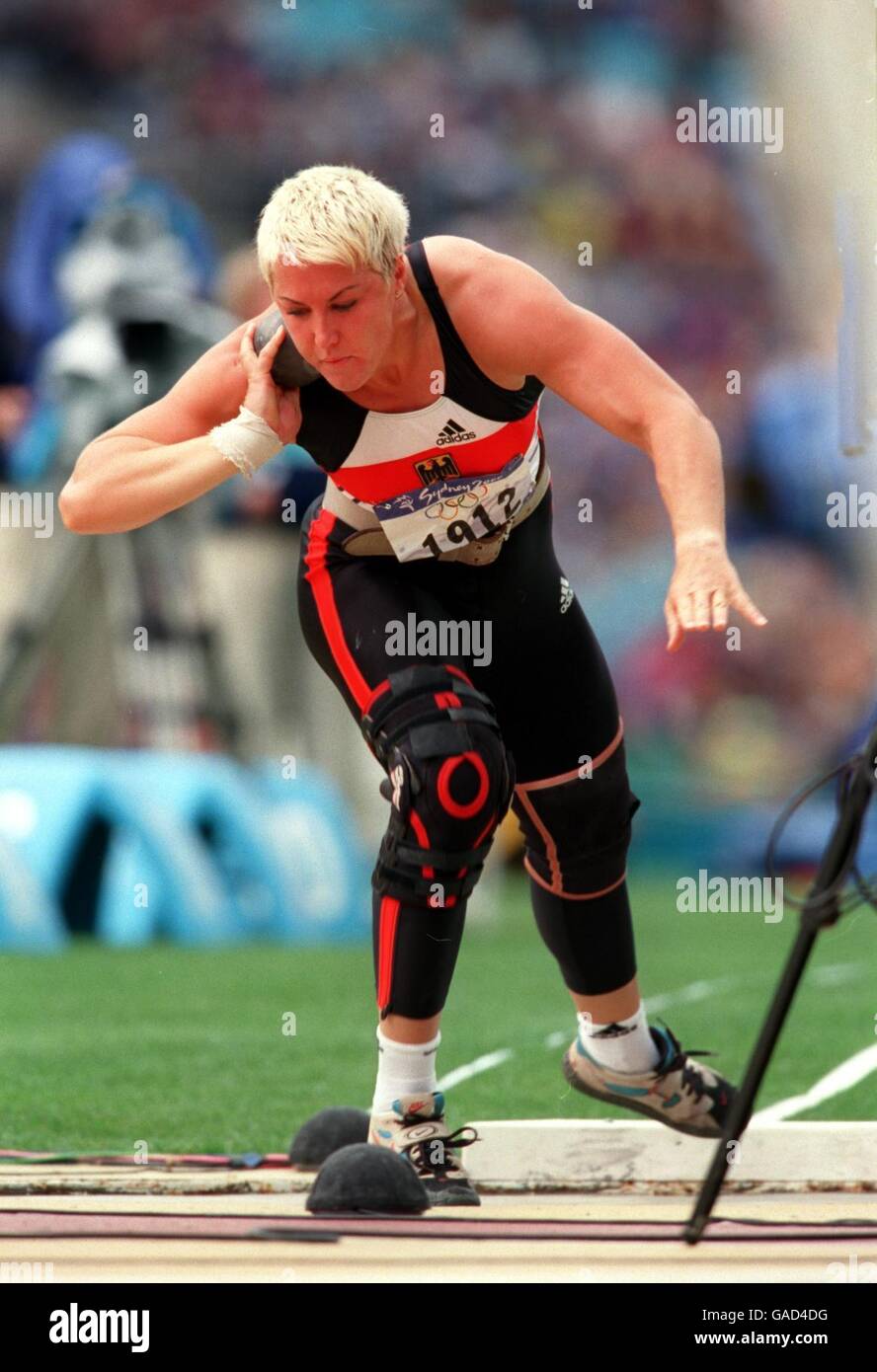 Leichtathletik - Sydney 2000 Olympics - Frauen Schuss Putt - Qualifikation Stockfoto