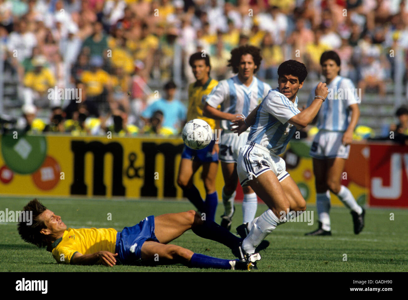 Fußball - Welt Cup Italia 1990 - zweite Runde - Argentinien V Brasilien - Stadio Delle Alpi Stockfoto
