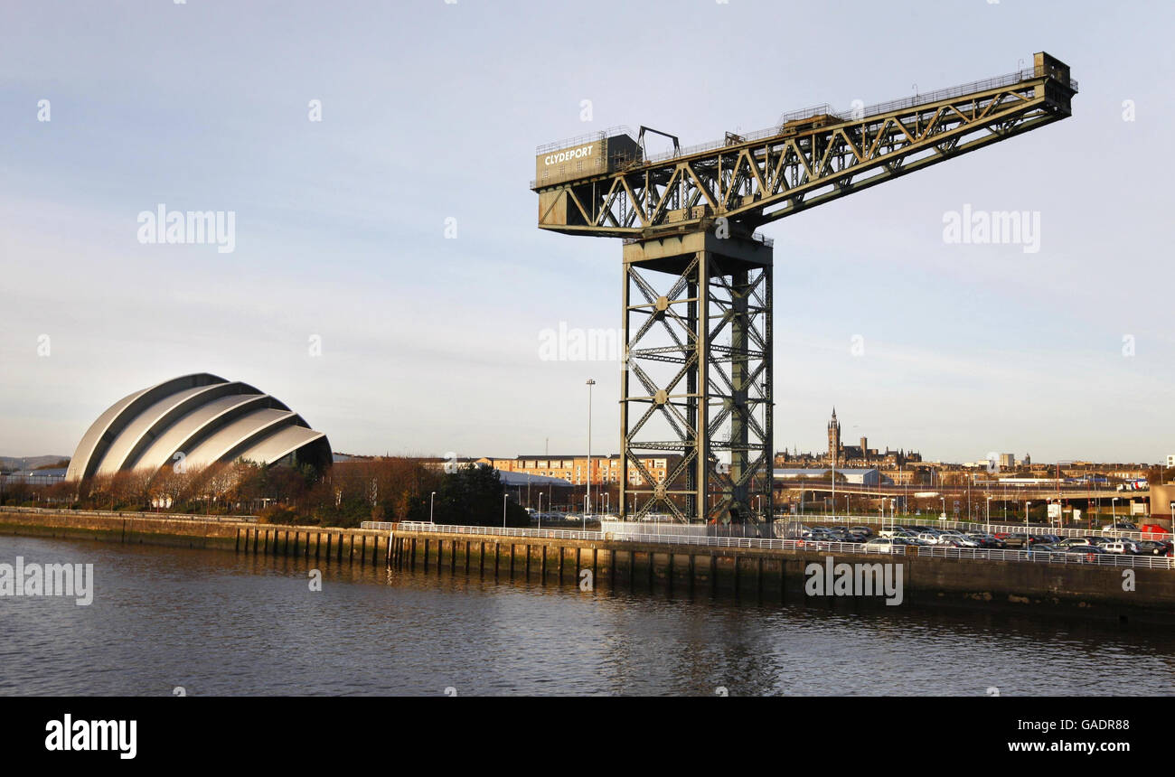 Eine allgemeine Ansicht von Glasgow, das sich in der Rangliste der europäischen Städte für die Schaffung von Wohlstand um zwei Plätze auf Platz 16 von 35 europäischen Top-Städten aufgestiegen hat. Stockfoto