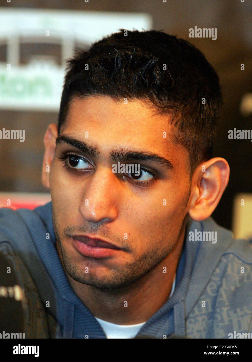 Amir Khan während einer Pressekonferenz in den Albert Halls in Bolton vor seinem Kampf gegen Graham Earl. Stockfoto