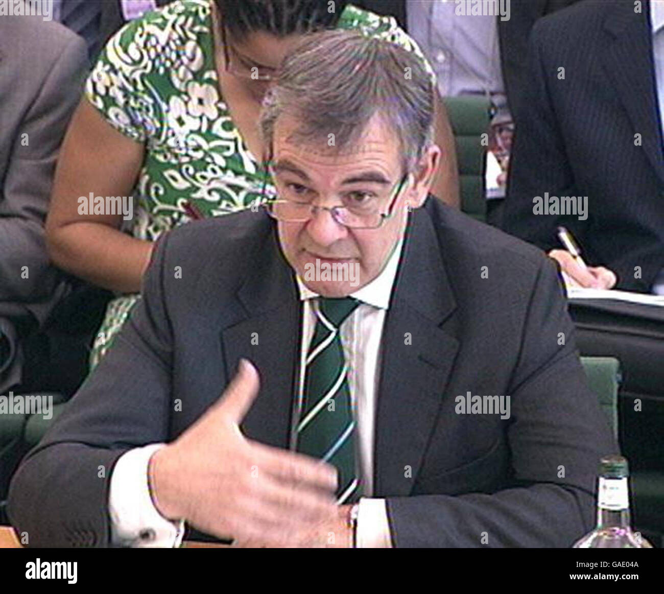 Der stellvertretende Gouverneur der Bank of England, Sir John Gieve, spricht vor dem Finanzausschuss des Unterhauses. DRÜCKEN SIE ASSOCATION Photo. Stockfoto