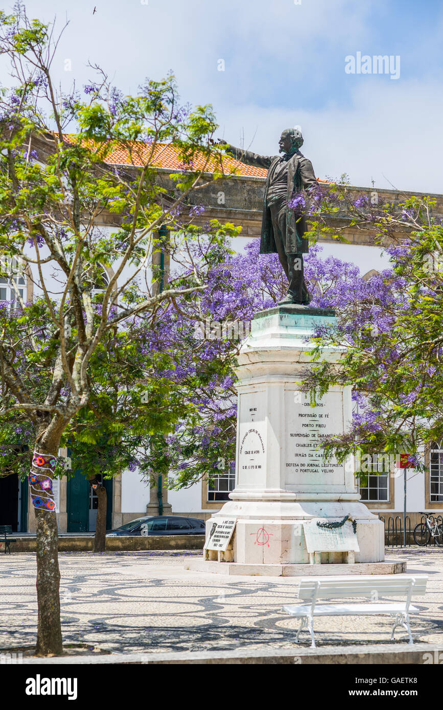 Jose Estevao Magalhaes Statue in Praca da Republica von Aveiro, Portugal. Stockfoto
