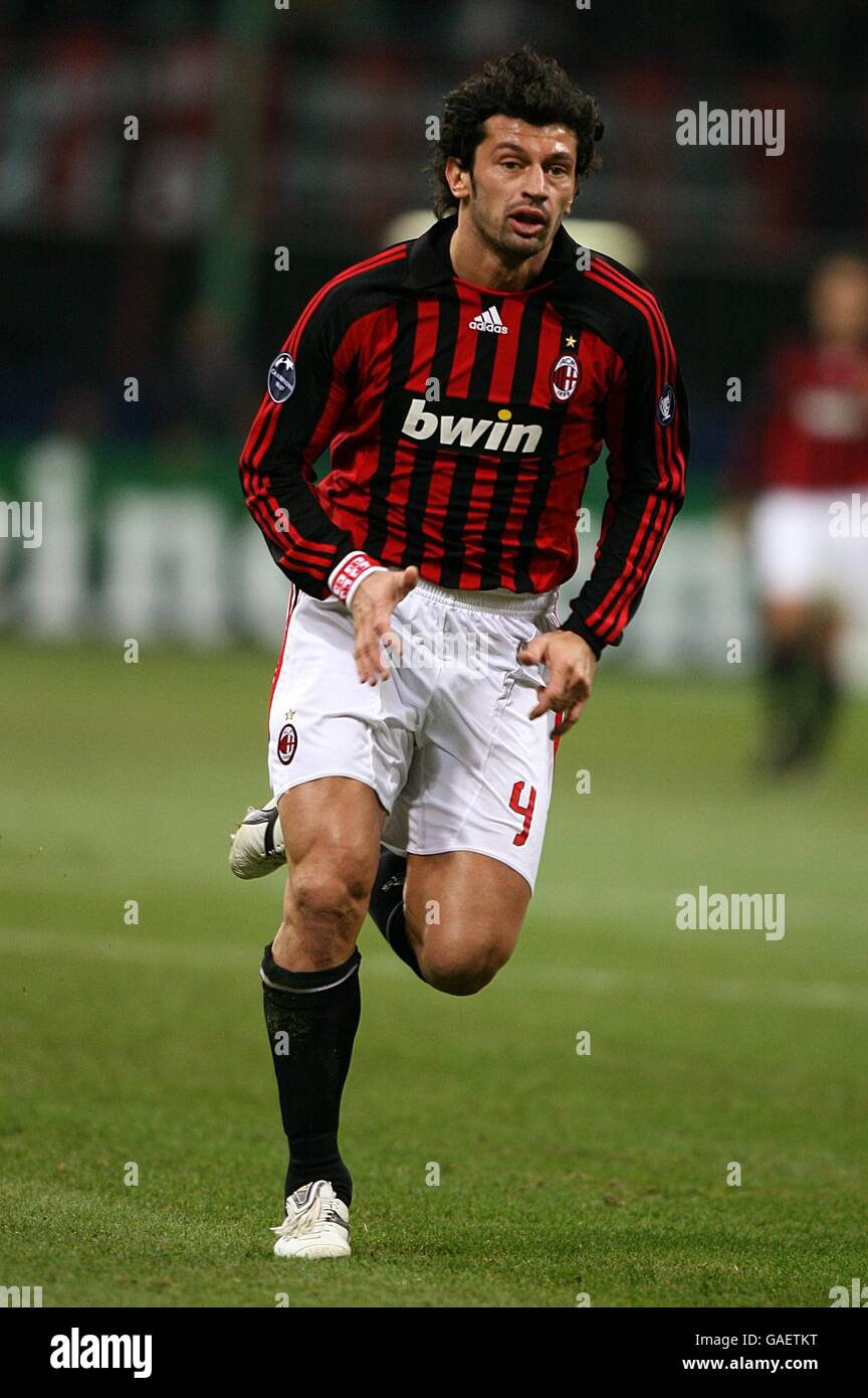 Fußball - UEFA Champions League - Gruppe D - AC Mailand / Celtic - Stadio Giuseppe Meazza. Kakha Kaladze, AC Mailand Stockfoto