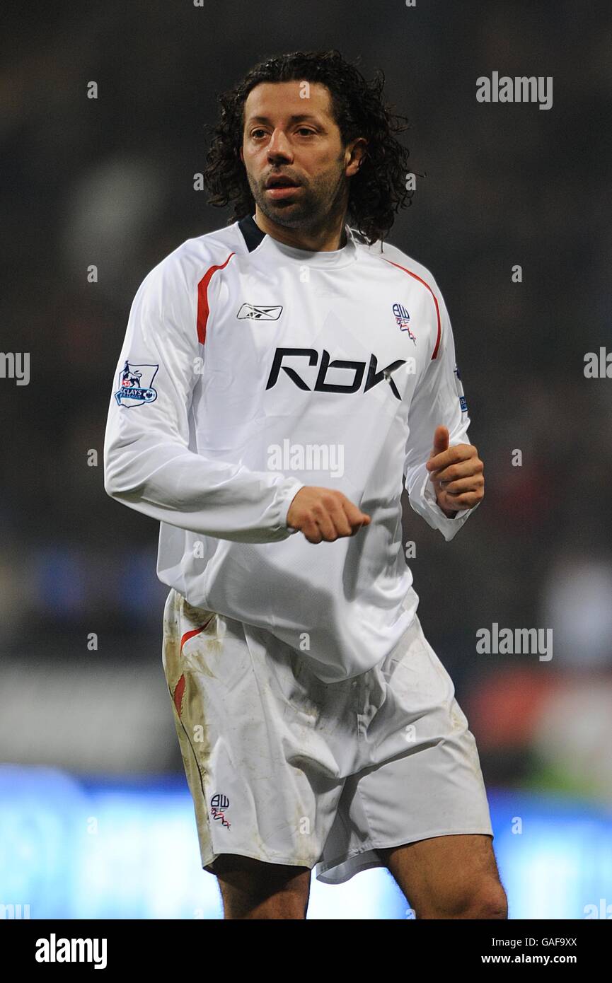 Fußball - Barclays Premier League - Bolton Wanderers gegen Birmingham City - Reebook Stadium. Ivan Campo, Bolton Wanderers Stockfoto