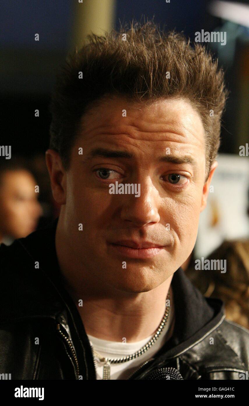 Brendan Fraser kommt bei der Premiere des neuen Films The Air I Breathe im Arclight Theater, Los Angeles. Stockfoto