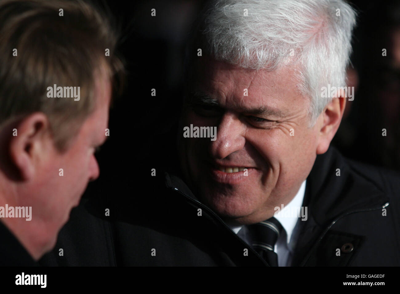 Fußball - FA-Cup - 3. Runde - Chasetown gegen Cardiff City - The Gelehrten Ground Stockfoto