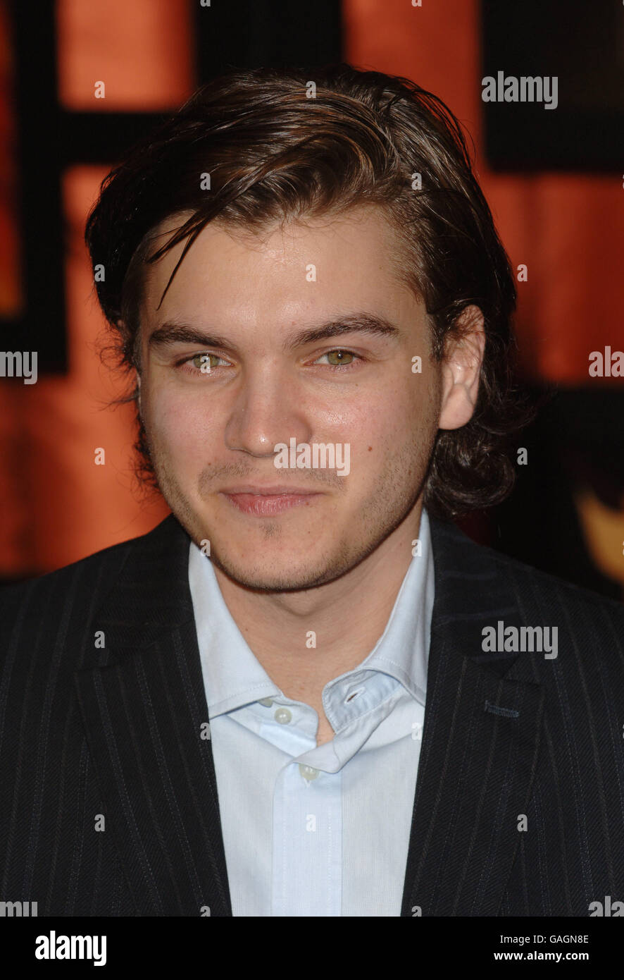 Emile Hirsch kommt zu den Critics' Choice Awards im Santa Monica Civic Auditorium in Santa Monica, Kalifornien. Stockfoto