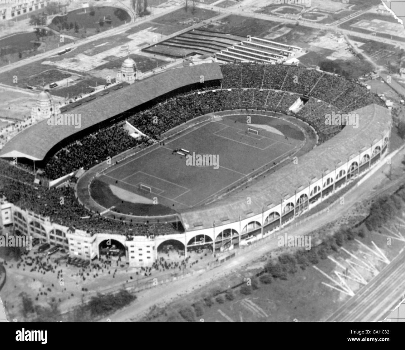 Luftaufnahme des Wembley Stadions Minuten vor dem Start Stockfoto