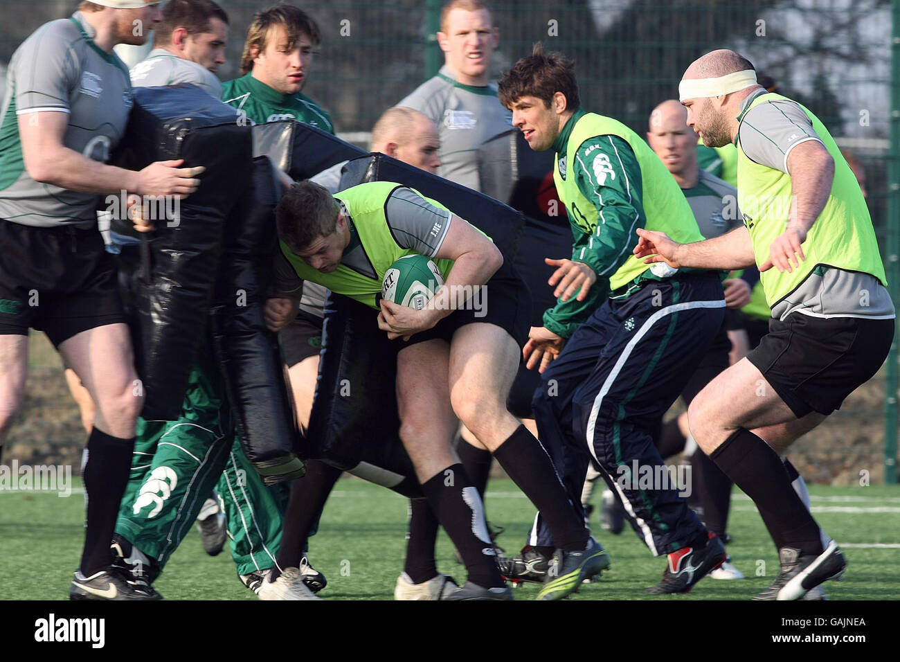 Rugby Union - Irland Trainingseinheit - UCD. Irische Spieler während einer Trainingseinheit bei der UCD in Dublin. Stockfoto