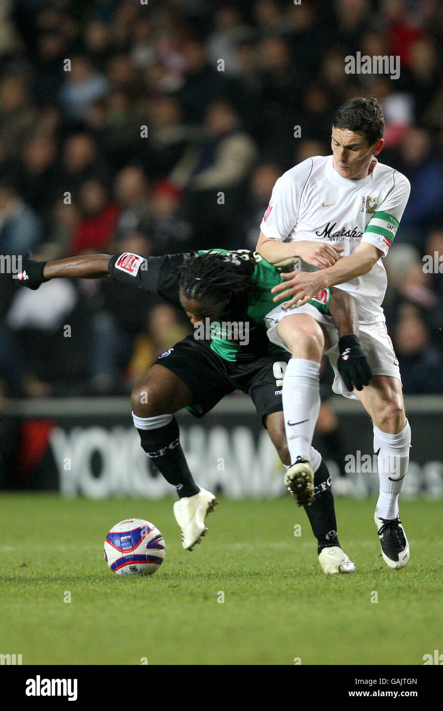 Fußball - Johnstone es Paint Trophy - Südgelände - Finale - Milton Keynes Dons V Swansea City - Stadion: mk Stockfoto