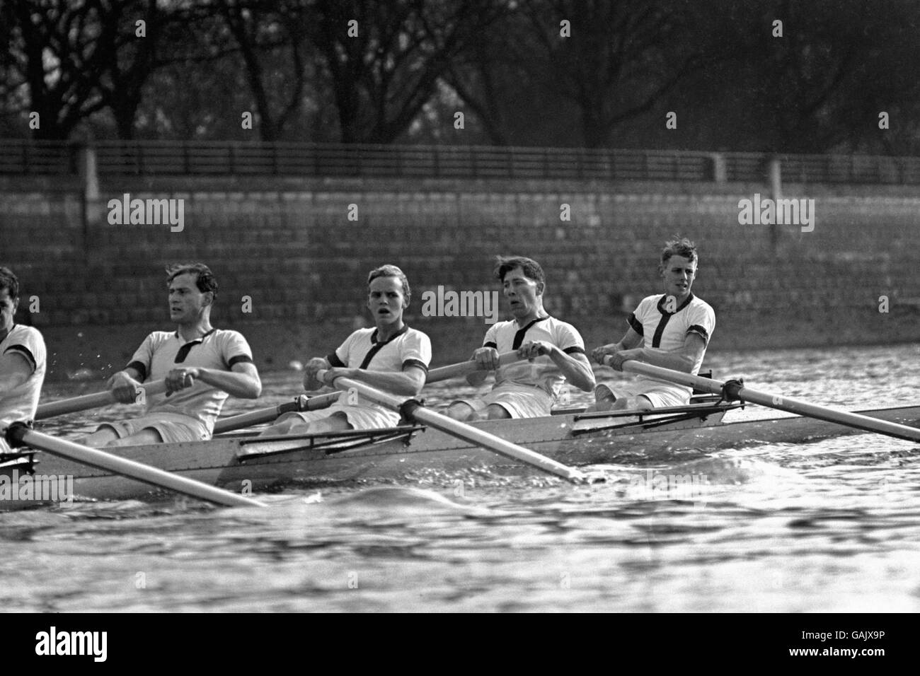 Rudern - 98. Regatta - Universität Oxford V Cambridge University Stockfoto