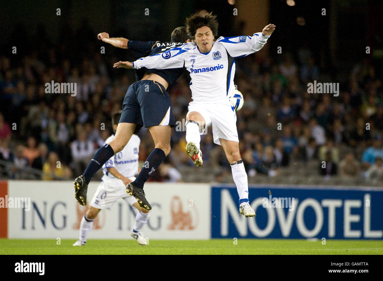 Fußball - AFC Champions League - Melbourne Victory V Gamba Osaka - Telstra Dome Stockfoto