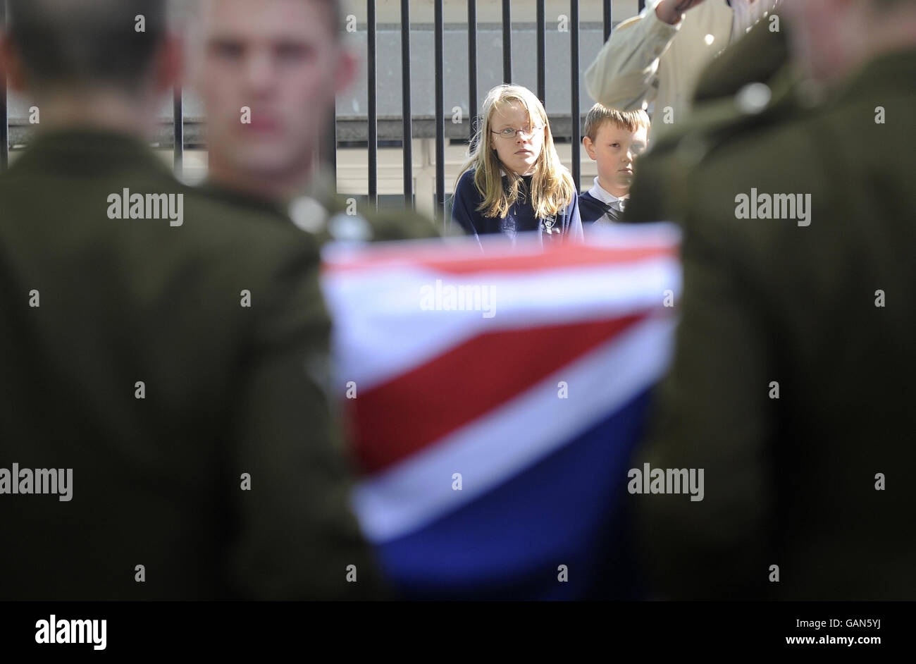 Das Begräbnis des Soldaten Robert Pearson, der von einer Mine in Afghanistan getötet wurde, findet in Grimsby statt. Stockfoto